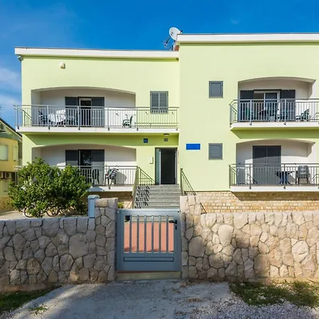 Apartment App Silverstar 3 By Interhome
