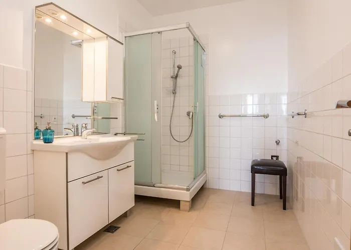 App Silverstar 3 By Interhome Вир